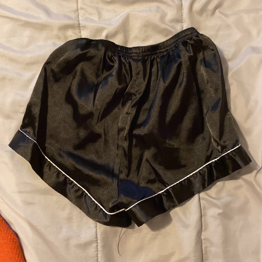 Satin Pj Set - Picture 3 of 3